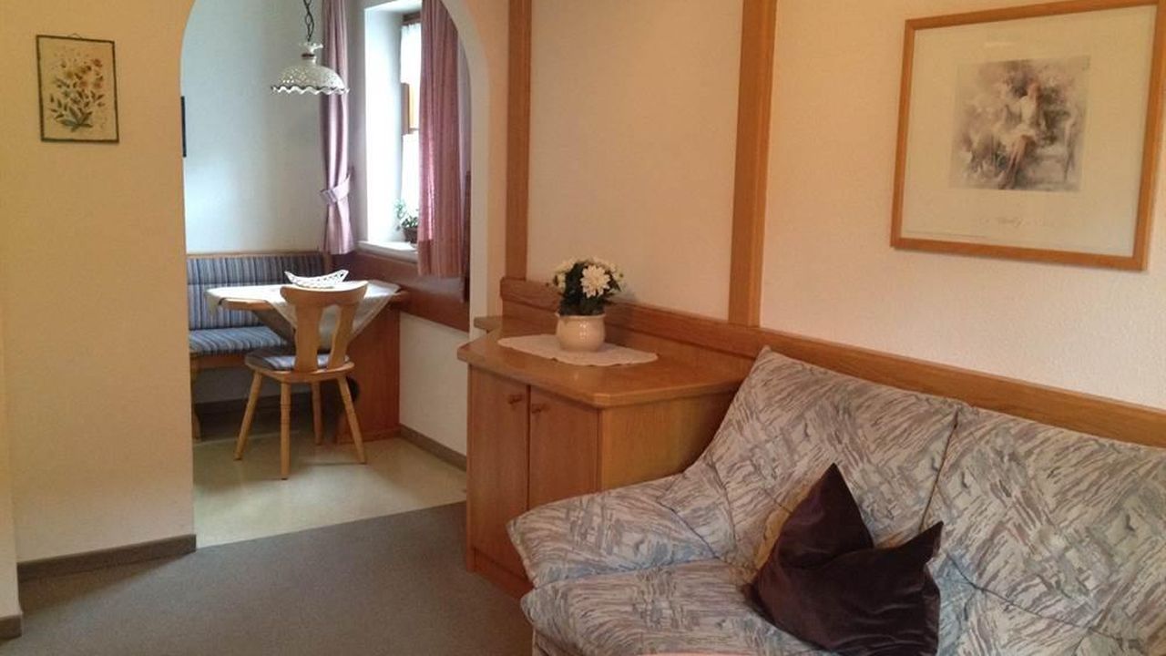 FeWo 1+4, Wohn.-Schlafzi,/Küche,Essen FeWo 1+4, Wohn.-Schlafzi,/Küche,Essen